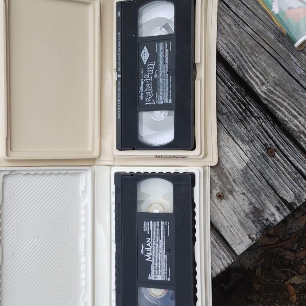 Disney Classics on VHS in great condition. - Picture 8 of 10
